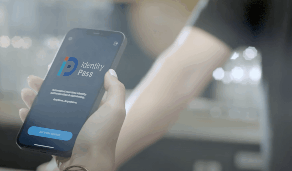 Identity Pass Clip Logo